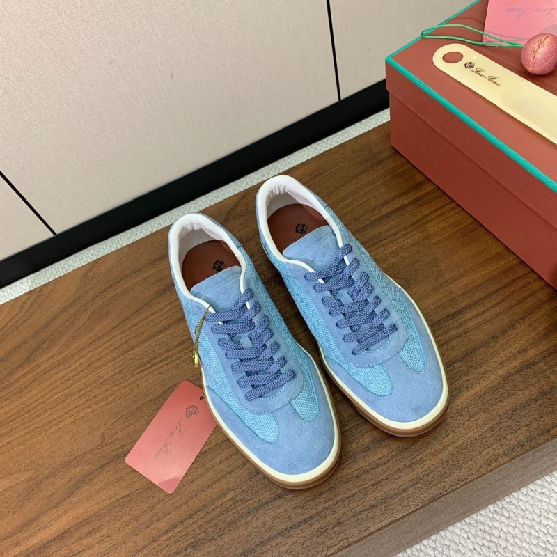 L0r0 P1ana sneakers
